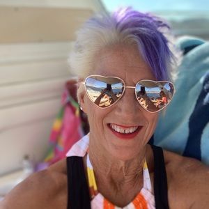 Meet your Posher, Jackie